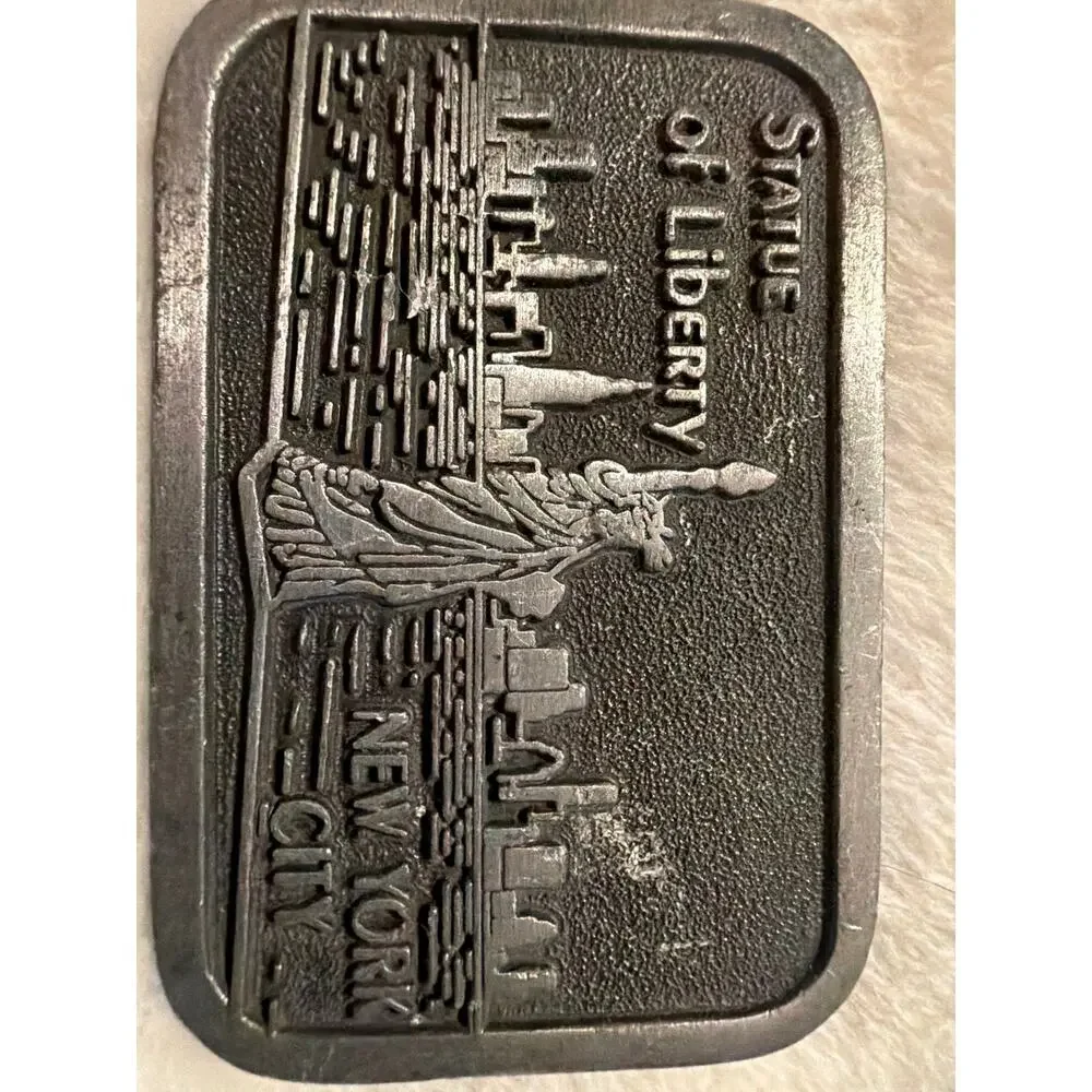 Vintage Statue of Liberty New York City Pewter Tone Belt Buckle Souvenir USA